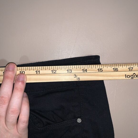 Kardashian Women’s Kim Curvy Skinny Jeans Size 8 Black Mid Rise - Picture 4 of 6